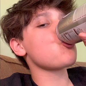 Meet your Posher, Eli